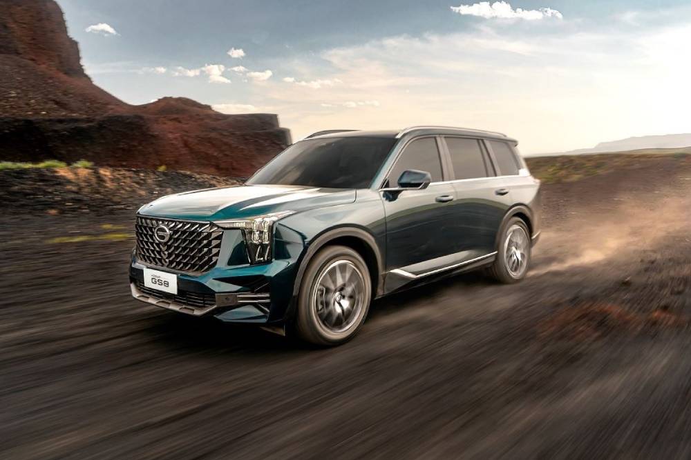 https://autogreeknews.gr/wp-content/uploads/2025/07/gac-gs8-dragon-09.jpg