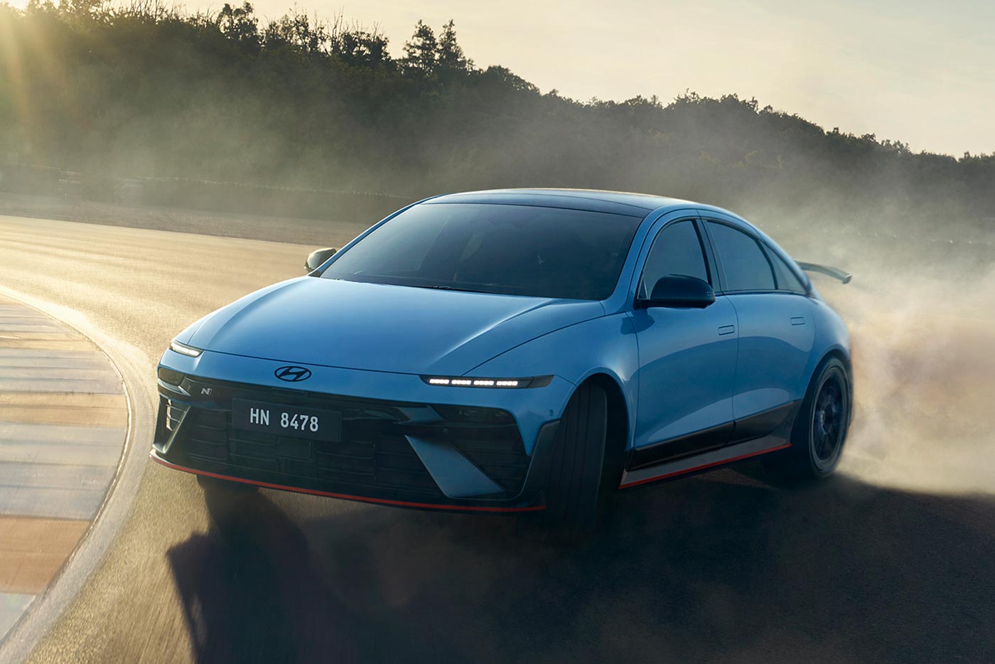 https://autogreeknews.gr/wp-content/uploads/2025/07/hyundai-ioniq-6-n-goodwood-debut-driving-front-quarter-02.jpg