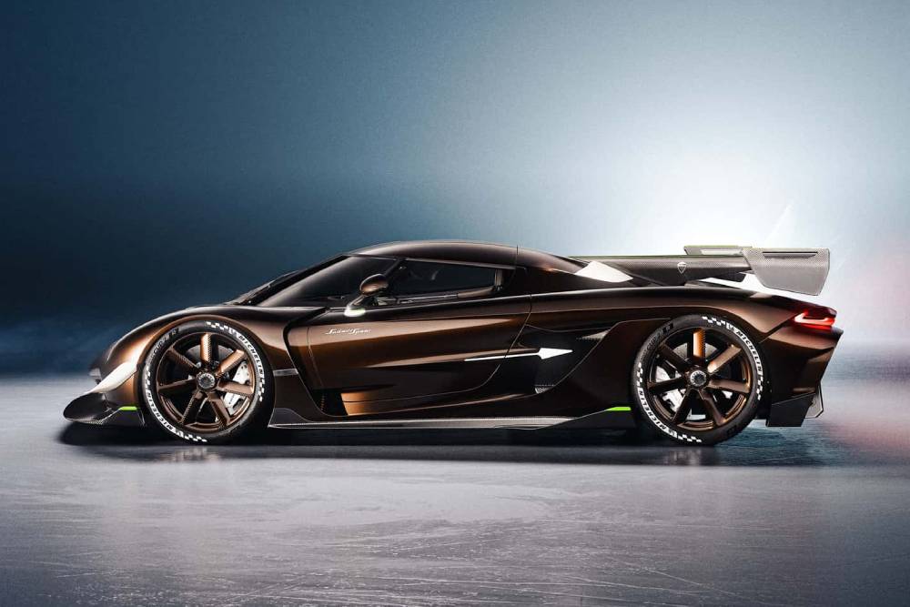 https://autogreeknews.gr/wp-content/uploads/2025/07/koenigsegg-sadair-s-spear-2.jpg
