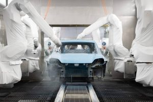 macan-number-1000000-rolls-off-the-assembly-line-a (1)