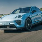 macan-number-1000000-rolls-off-the-assembly-line-a (7)