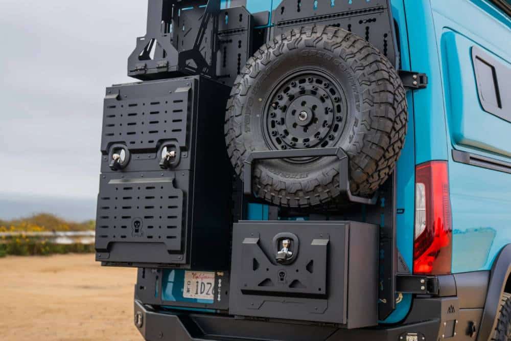https://autogreeknews.gr/wp-content/uploads/2025/07/the-rogue-warrior-is-a-rugged-beastly-camper-van-h-6.jpg