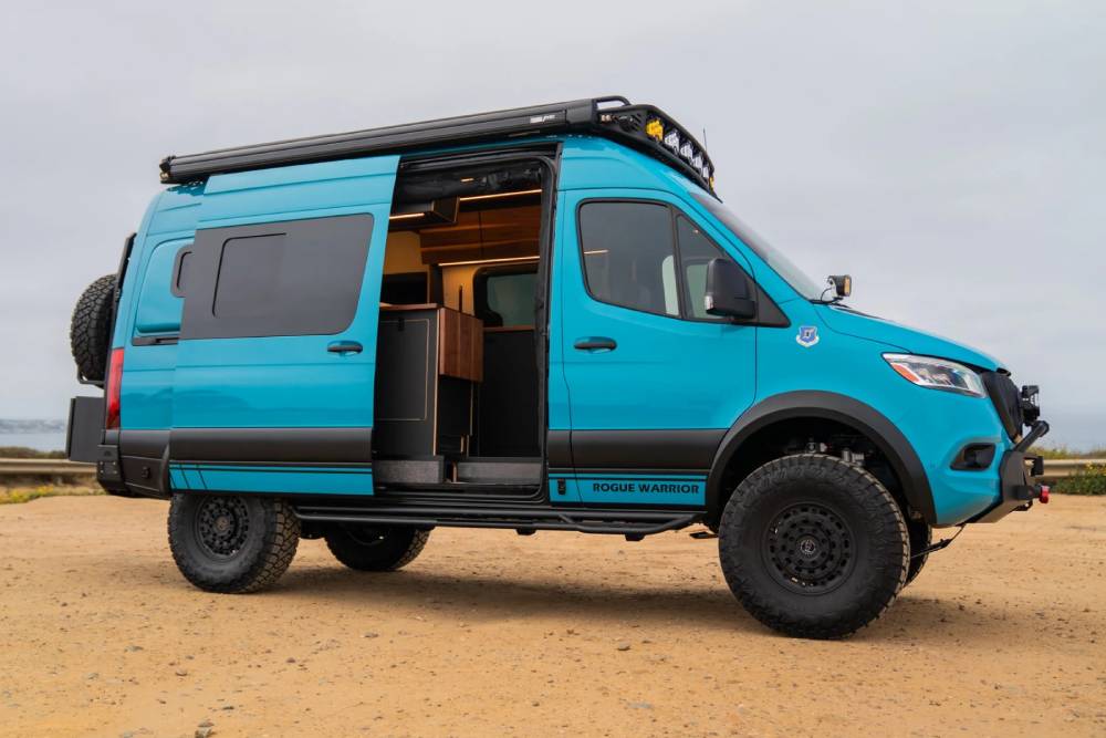 https://autogreeknews.gr/wp-content/uploads/2025/07/the-rogue-warrior-is-a-rugged-beastly-camper-van-h-7.jpg