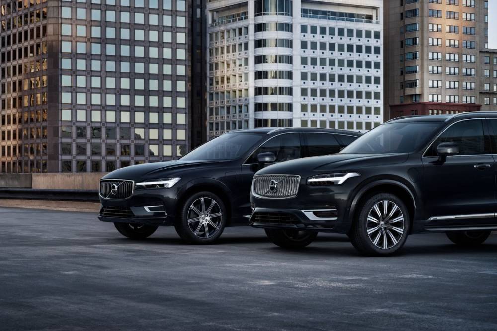 https://autogreeknews.gr/wp-content/uploads/2025/07/volvo-armored-cars.jpg