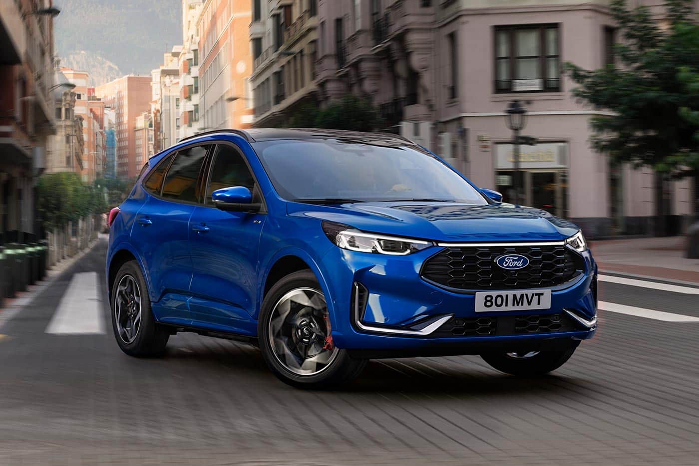 Υπερπλήρες αλλά όχι απρόσιτο το νέο Ford Kuga PHEV