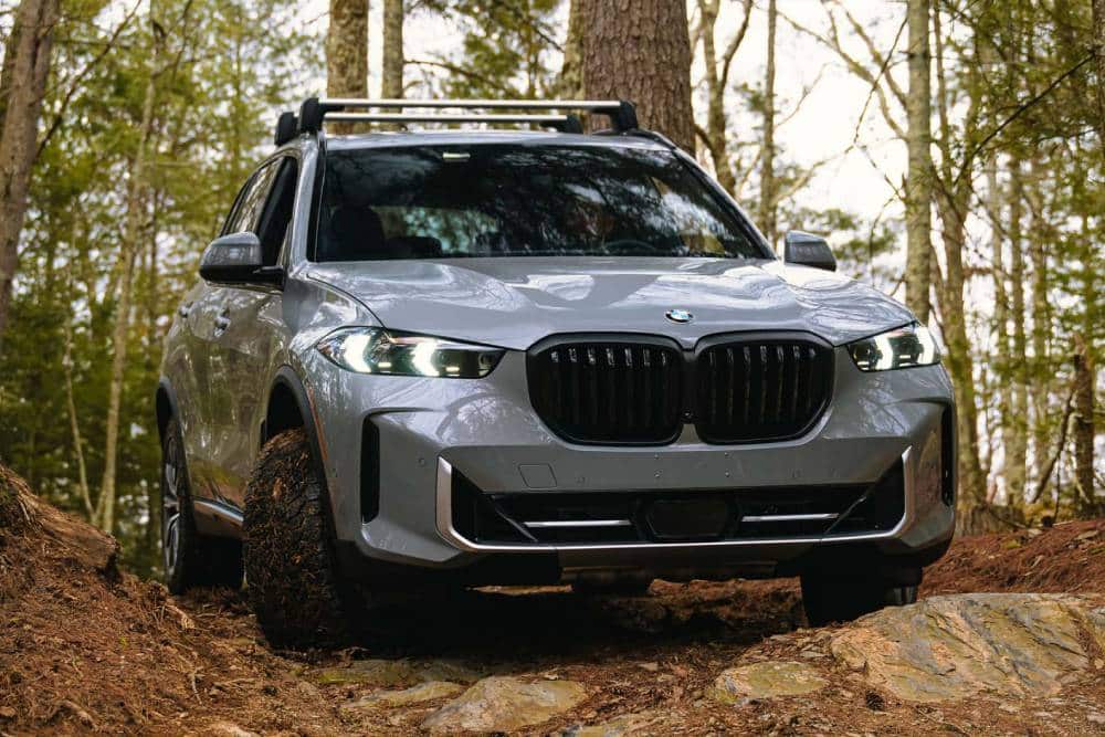 https://autogreeknews.gr/wp-content/uploads/2025/08/2025-bmw-x5-with-off-road-package-review-exterio-5.jpg
