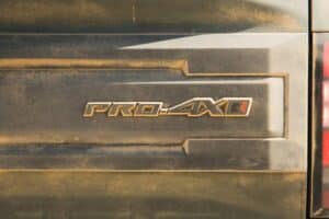 2026-Nissan-PRO-4X-R-by-Roush-818-16-2048×1366