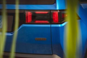 2026-jeep-cherokee-overland-taillight