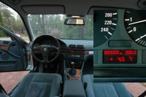 BMW-523i-E39-1m-km-(11)