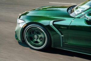 BRABUSROCKETGTSMEANGREEN_outdoor_klein (2)