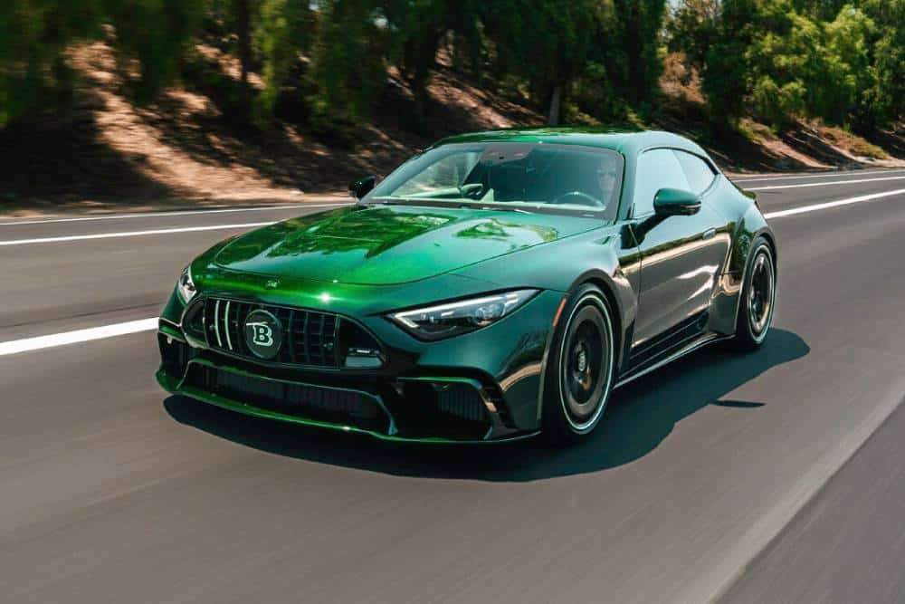 https://autogreeknews.gr/wp-content/uploads/2025/08/BRABUS20ROCKET20GTS20MEAN20GREEN_outdoor_klein.jpg