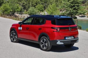 Citroen C3 Aircross 1.2 Hybrid 145 (36)