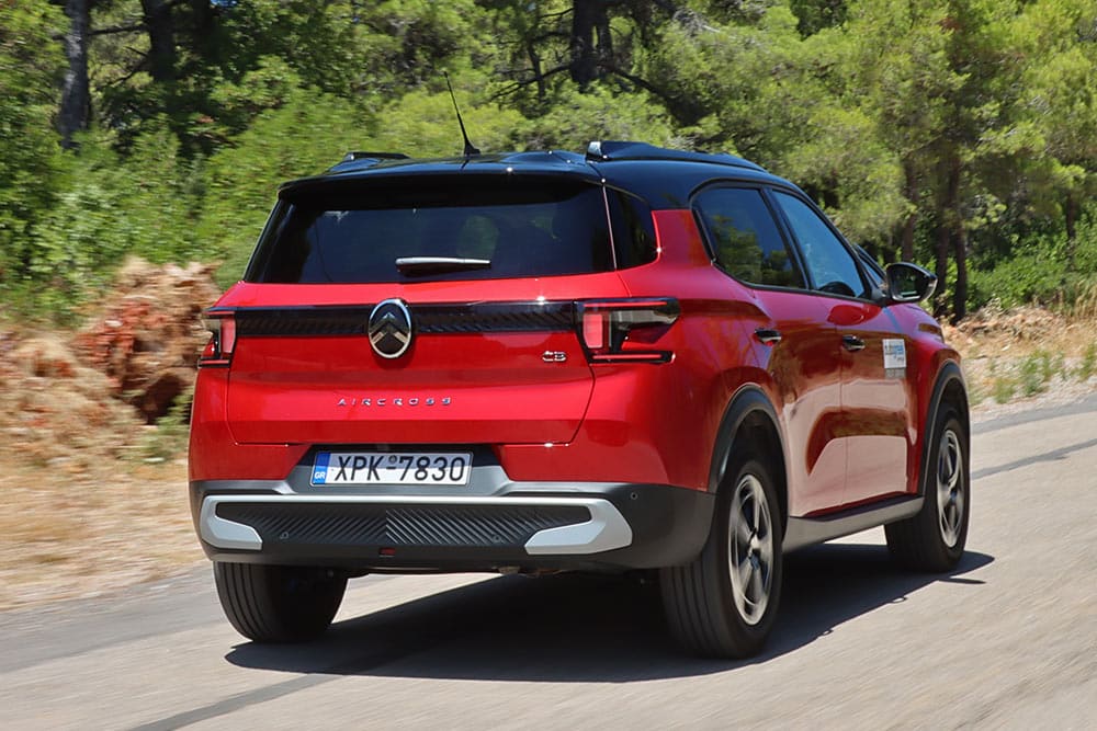 https://autogreeknews.gr/wp-content/uploads/2025/08/Citroen-C3-Aircross-1.2-Hybrid-145-42.jpg