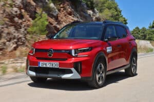 Citroen C3 Aircross 1.2 Hybrid 145 (45)