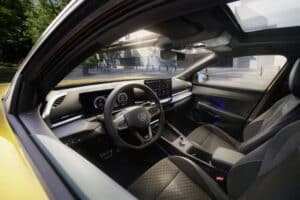 DB2025AU01015_web_1600