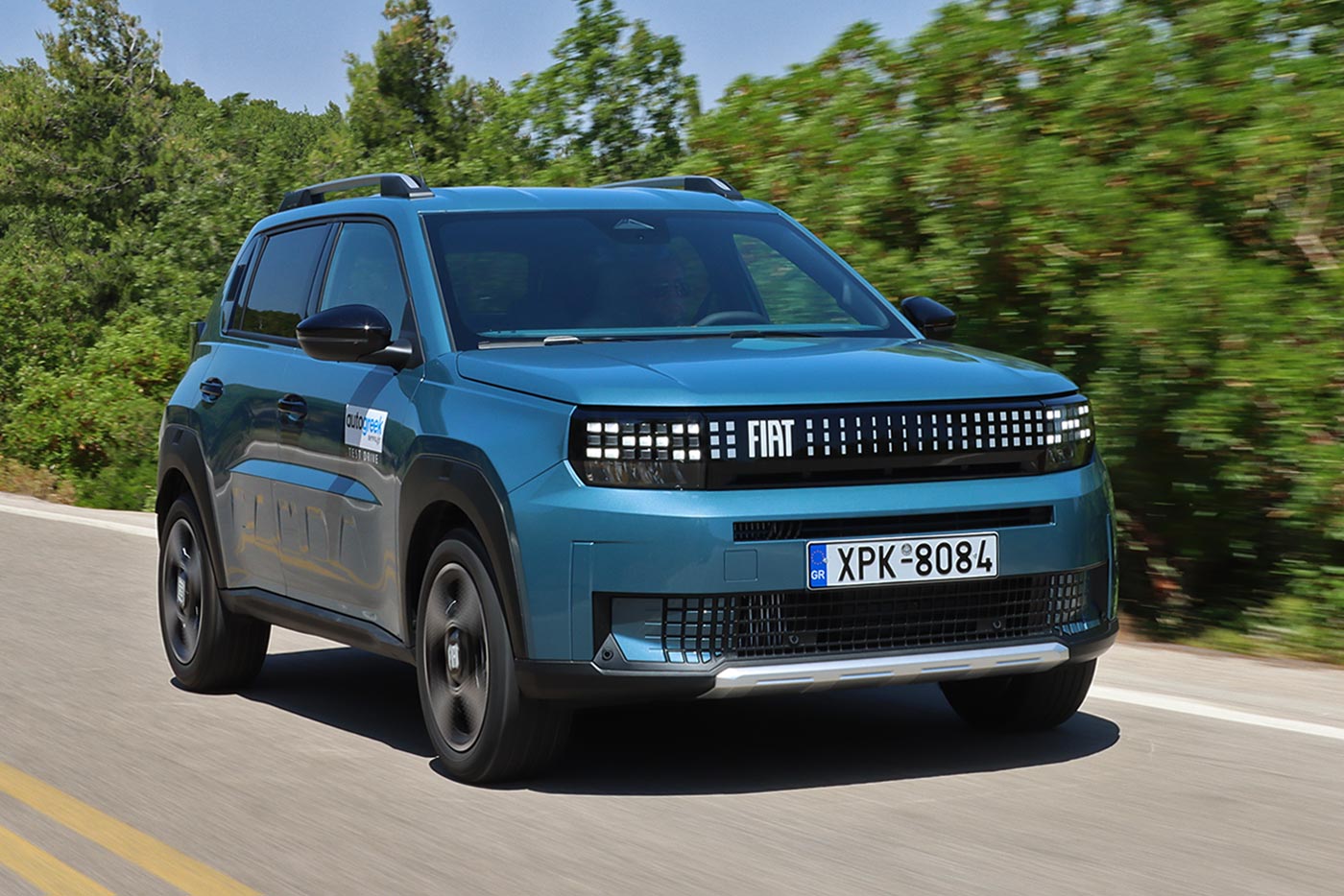 Μοναδικό και σε τιμή το Fiat Grande Panda Hybrid