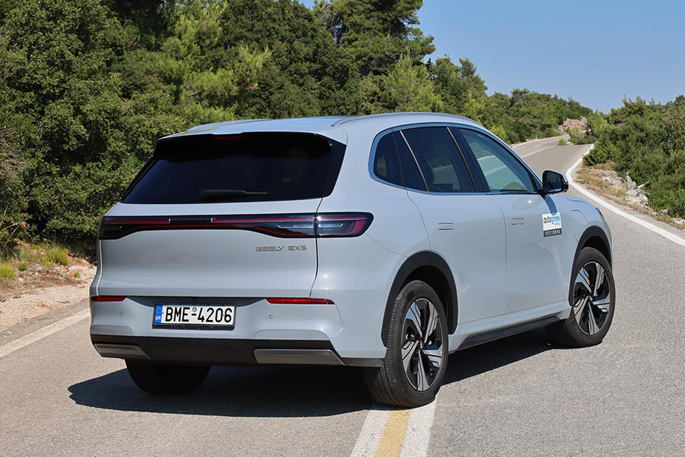 https://autogreeknews.gr/wp-content/uploads/2025/08/Geely-EX5-23.jpg
