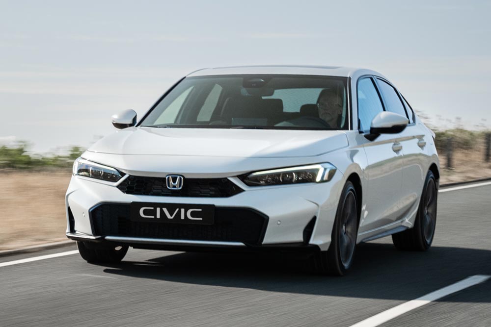 https://autogreeknews.gr/wp-content/uploads/2025/08/Honda-Civic-2025-7.jpg