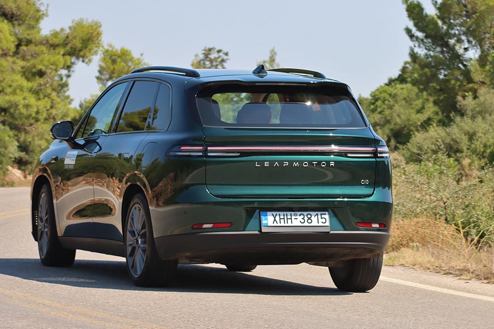 https://autogreeknews.gr/wp-content/uploads/2025/08/Leapmotor-C10-22.jpg