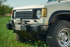 Mitsubishi-Pajero-1m-km-(1)