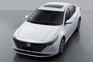 Nissan-Teana-2025