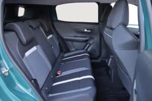 Opel Frontera 1.2 Hybrid 145 (33)