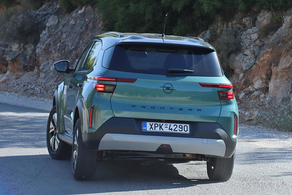 https://autogreeknews.gr/wp-content/uploads/2025/08/Opel-Frontera-1.2-Hybrid-145-36.jpg