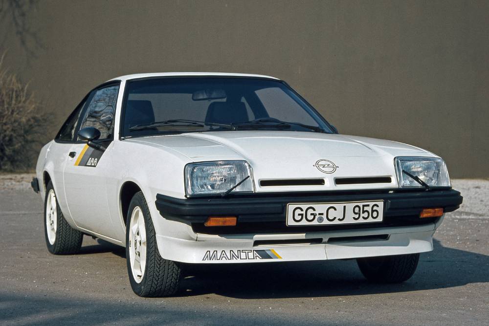 https://autogreeknews.gr/wp-content/uploads/2025/08/OpelMantaB400-2.jpg