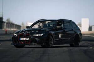 P90612803_lowRes_the-first-ever-bmw-m (1)