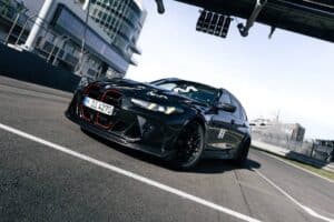 P90612805_lowRes_the-first-ever-bmw-m (1)