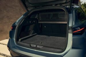 Peugeot-308-2025-12