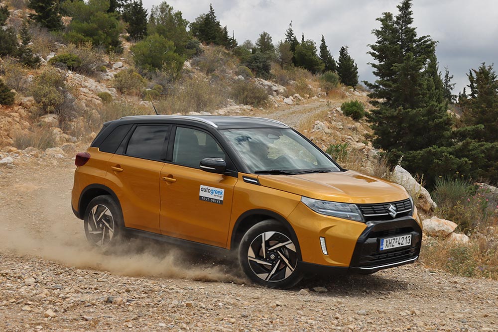 https://autogreeknews.gr/wp-content/uploads/2025/08/Suzuki-Vitara-1.4-4WD-2025-15.jpg