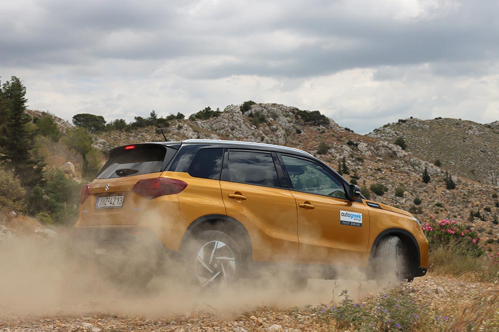https://autogreeknews.gr/wp-content/uploads/2025/08/Suzuki-Vitara-1.4-4WD-2025-16.jpg