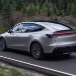 Tesla-Model-Y-L-819-24