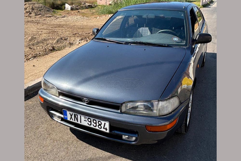https://autogreeknews.gr/wp-content/uploads/2025/08/Toyota-Corolla-1994-2.jpg