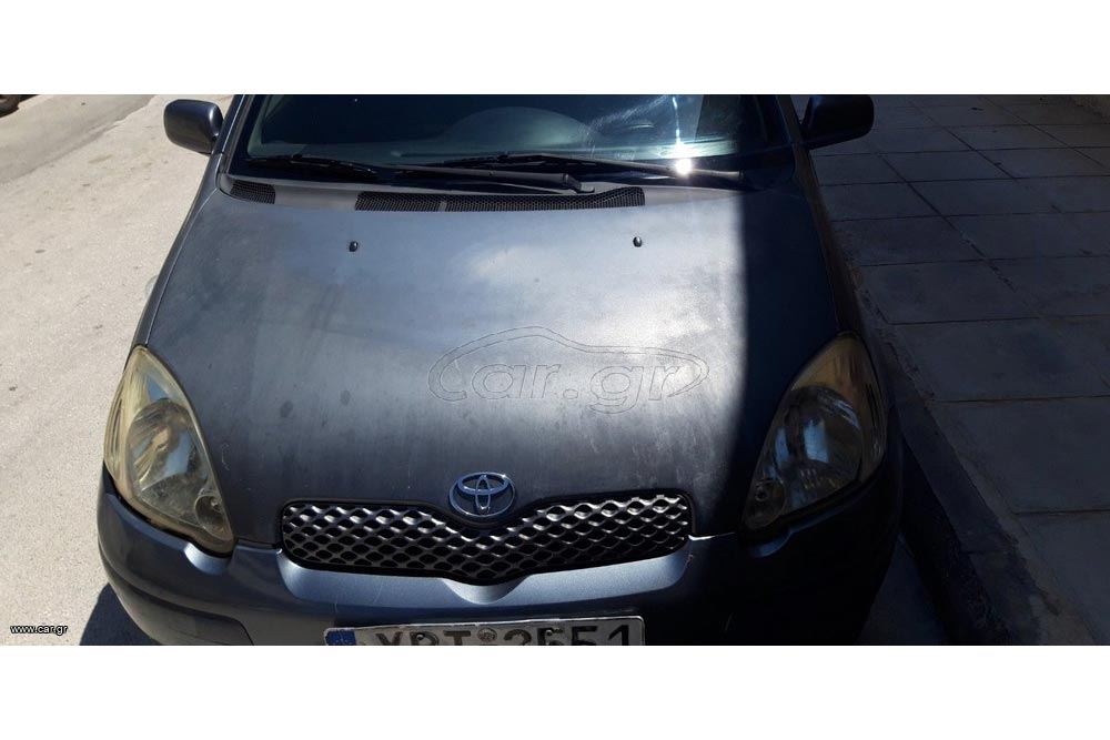 https://autogreeknews.gr/wp-content/uploads/2025/08/Toyota-Yaris-500000km-4.jpg