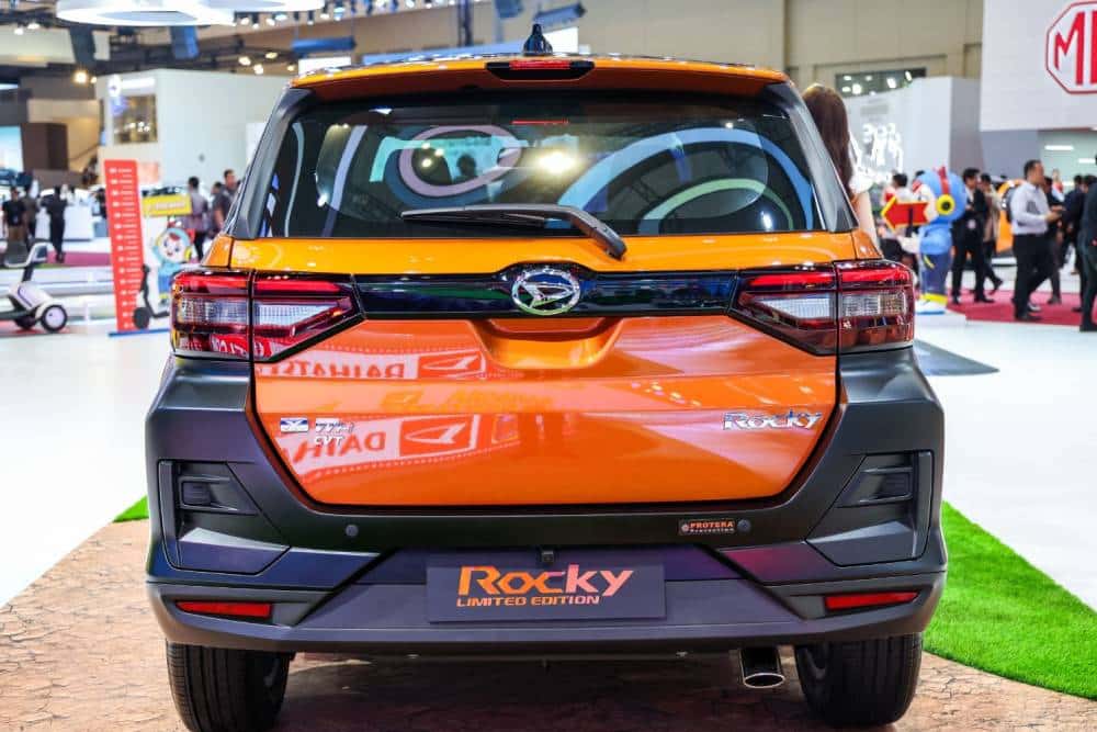 https://autogreeknews.gr/wp-content/uploads/2025/08/daihatsu-rocky-limited-edition-02.jpg