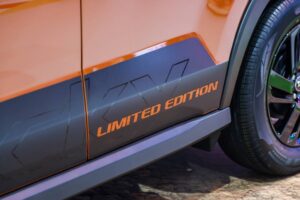 daihatsu rocky limited edition 03