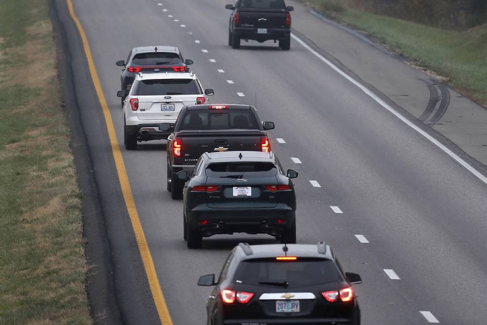 Οδηγείς αριστερά 1,5 χλμ./ώρα κάτω από το όριο; Πρόστιμο!