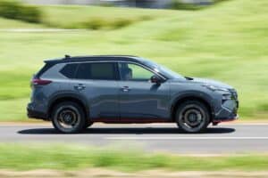 first-ever-nissan-x-trail-nismo-ready-for-the-road (6)