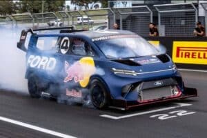 ford supervan nurburgring