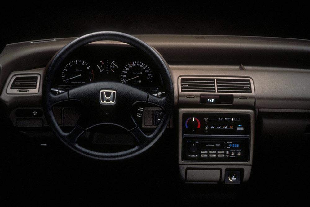 https://autogreeknews.gr/wp-content/uploads/2025/08/honda_civic_1988-4.jpg