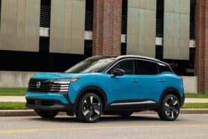 2025 Nissan Kicks