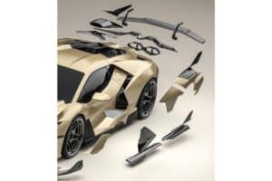 lamborghini-revuelto-gets-a-widebody-makeover-look (5)