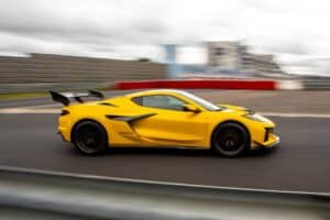 the-c8-corvette-zr1x-is-faster-at-the-nurburgring- (2)