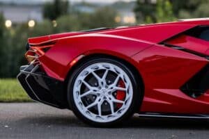 this-red-lamborghini-revuelto-on-new-wheels-is-wha (5)
