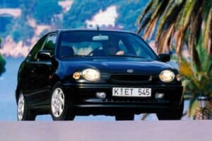 toyota_corolla_3-door_8