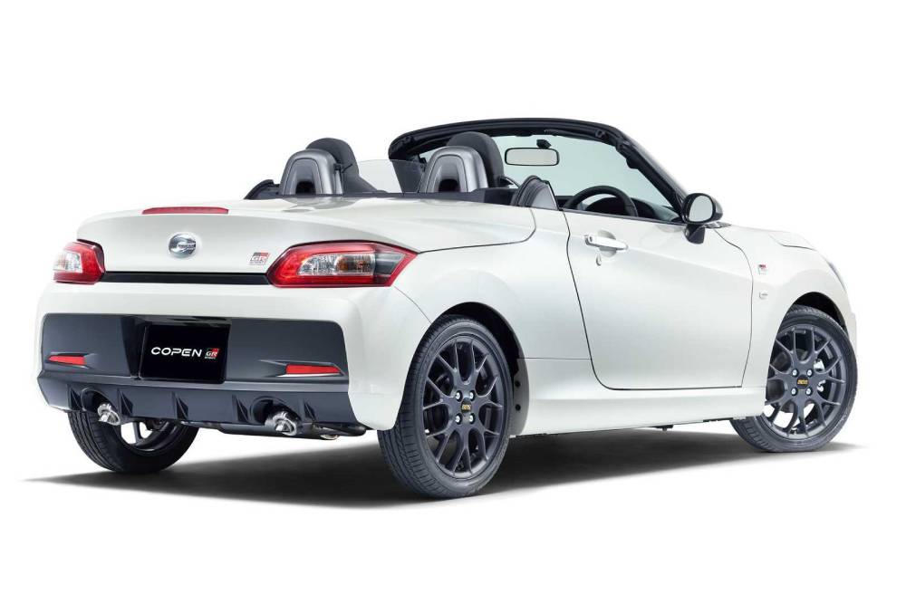https://autogreeknews.gr/wp-content/uploads/2025/09/2020-daihatsu-copen-gr-sport-by-toyota-gazoo-racin-5.jpg