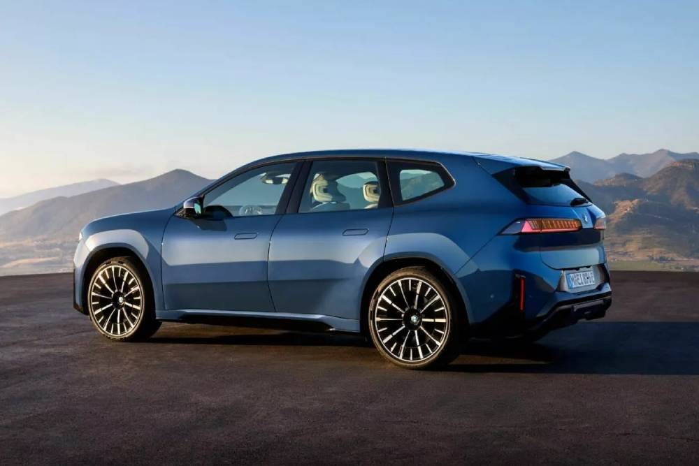 https://autogreeknews.gr/wp-content/uploads/2025/09/BMW-iX3-25-2048x1366-1.jpg