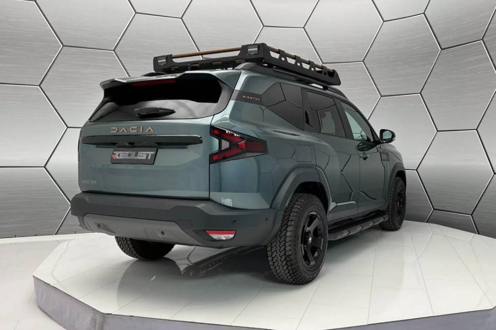 https://autogreeknews.gr/wp-content/uploads/2025/09/Dacia-Bigster-Redust-Offroad-Carpoint-8-2048x1536-1.jpg